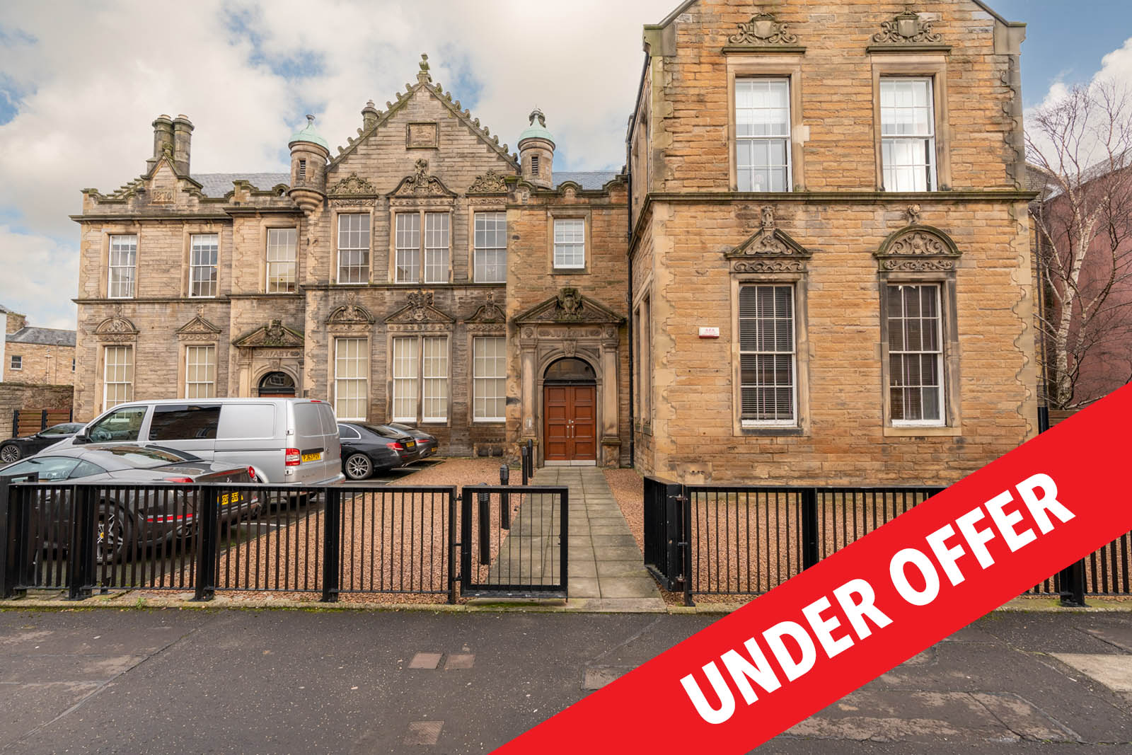 UNDER OFFER : 6/7 Davie Street, Newington, EH8 9EB